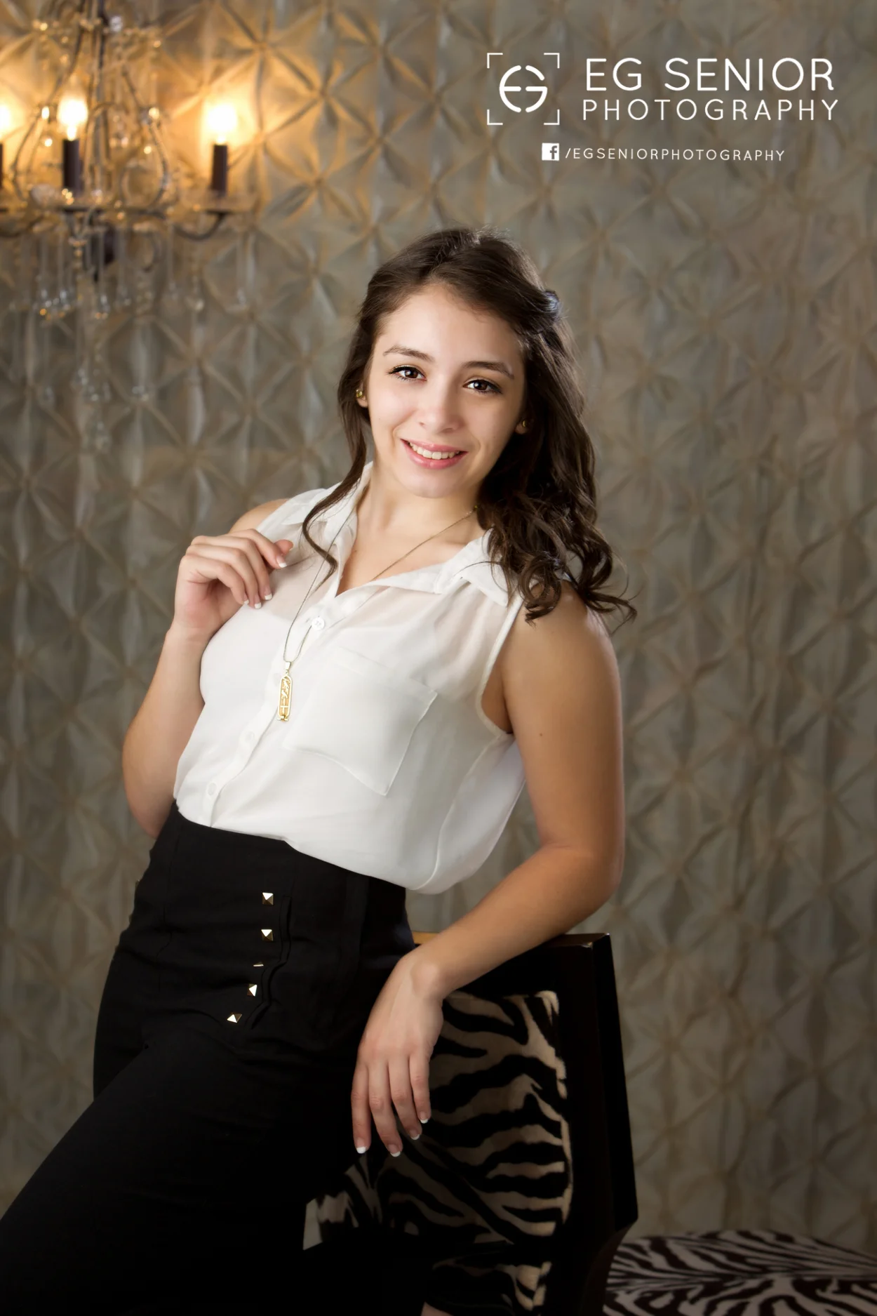 1906_119_R.jpg