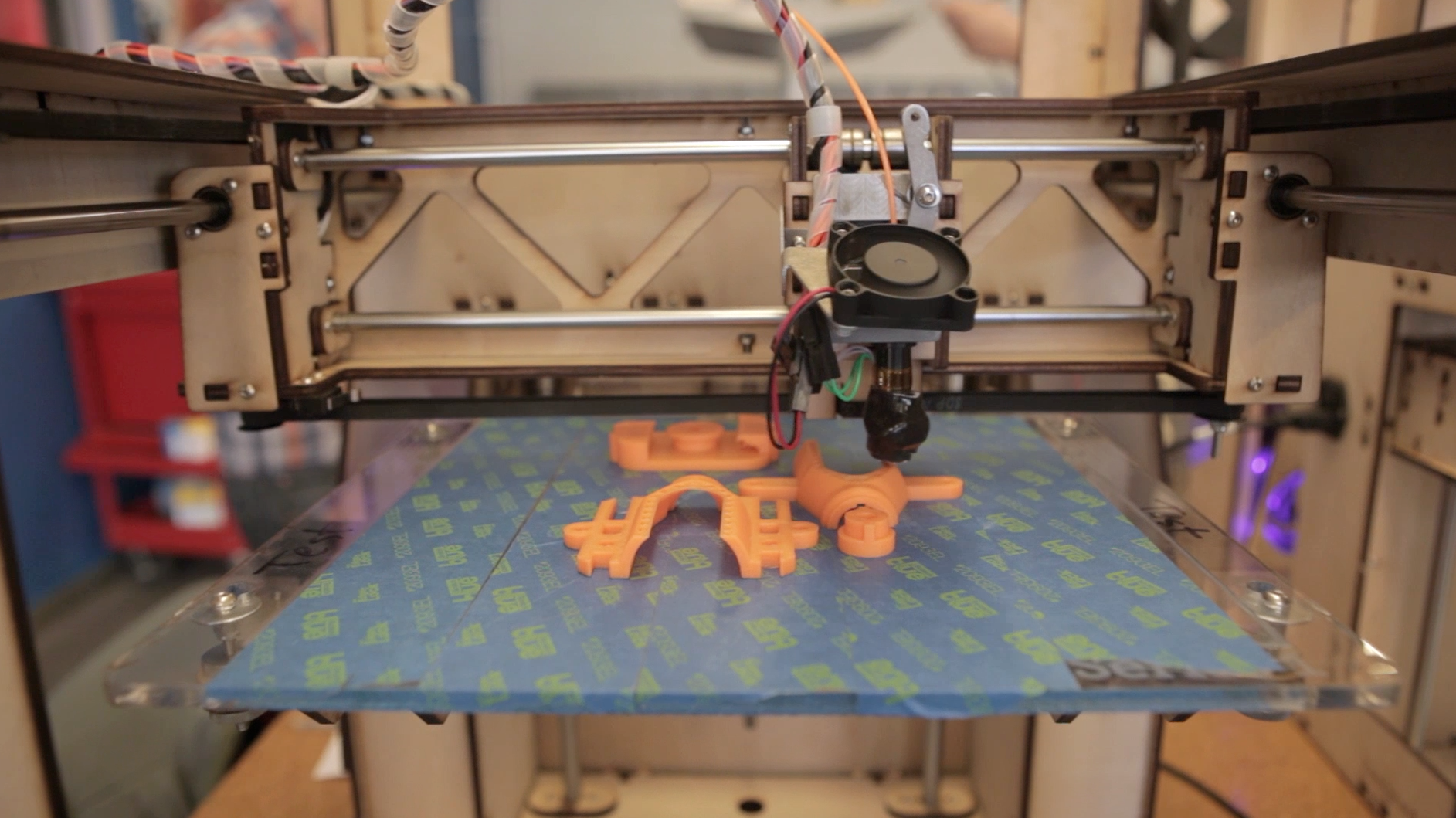 Maker_stills_09.png