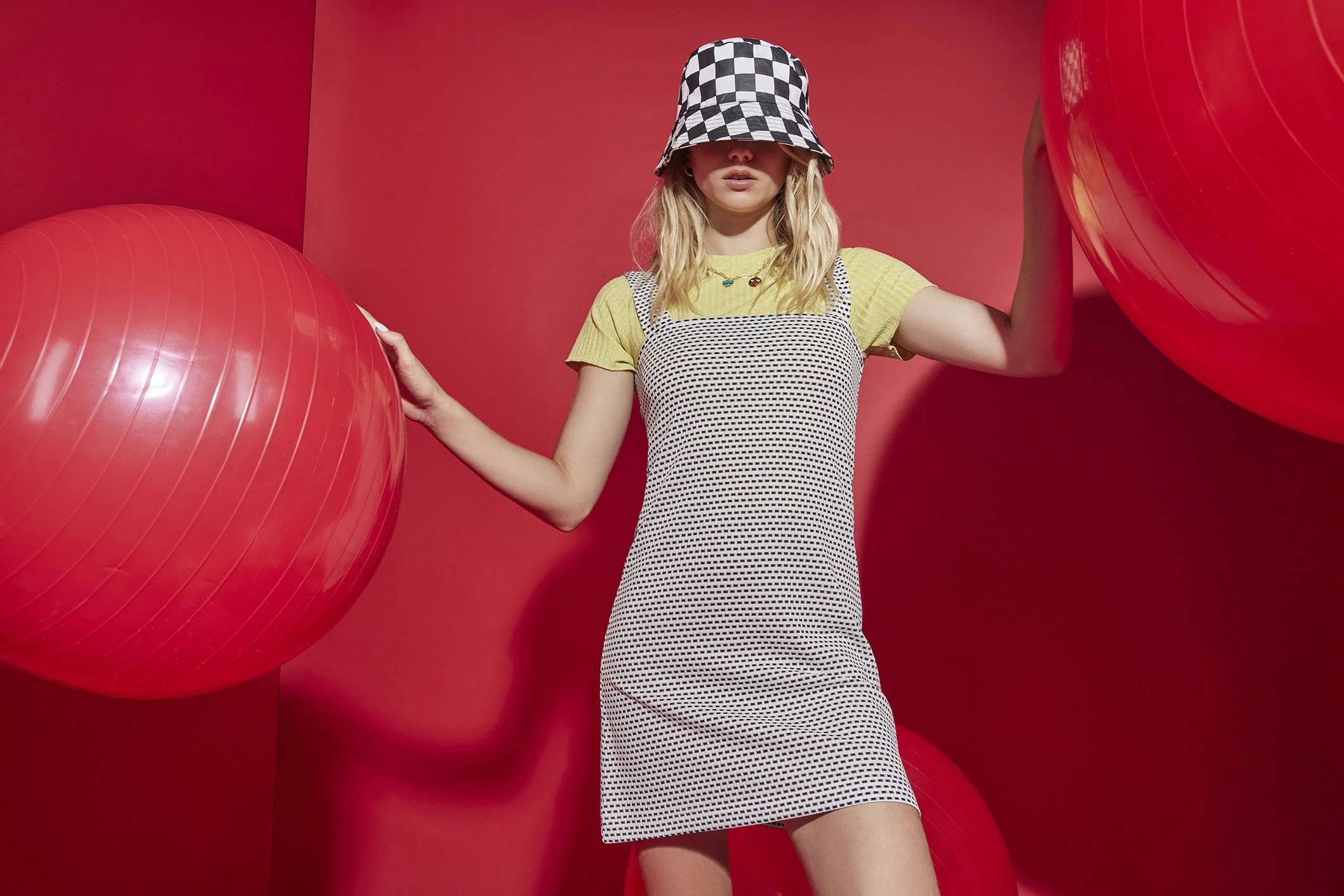 POC_SS23_05_050.jpg