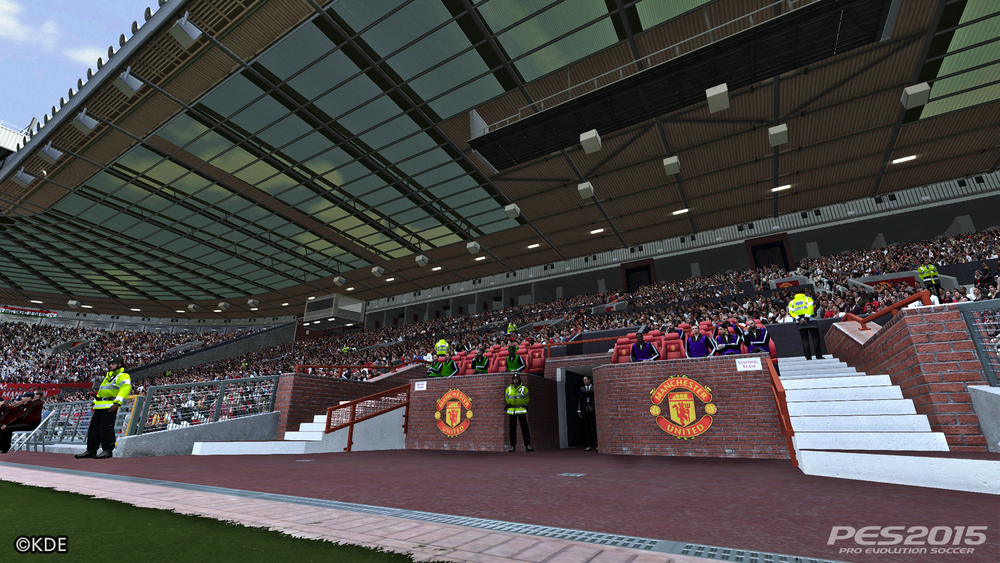 PES2015_OldTrafford_02_1404378159.jpg