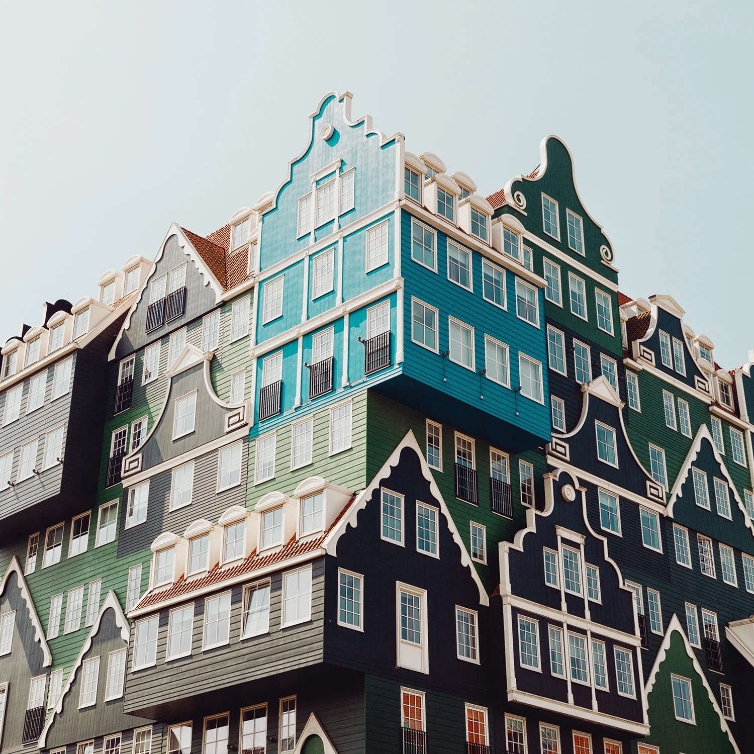 All the photos in this template are work by the talented photographer Matthias Heiderich . 
