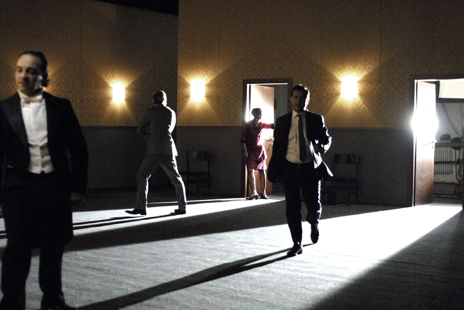 Il servitore di due padroni [da Carlo Goldoni di Ken Ponzio] - regia Antonio Latella - scenografia / stage costume design Annelisa Zaccheria