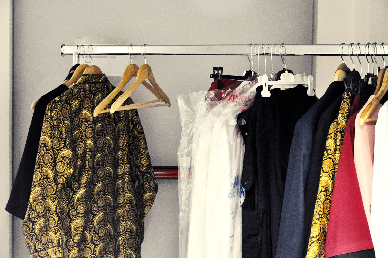 Servitore_Latella_A.Zaccheria_Costume_Backstage.JPG