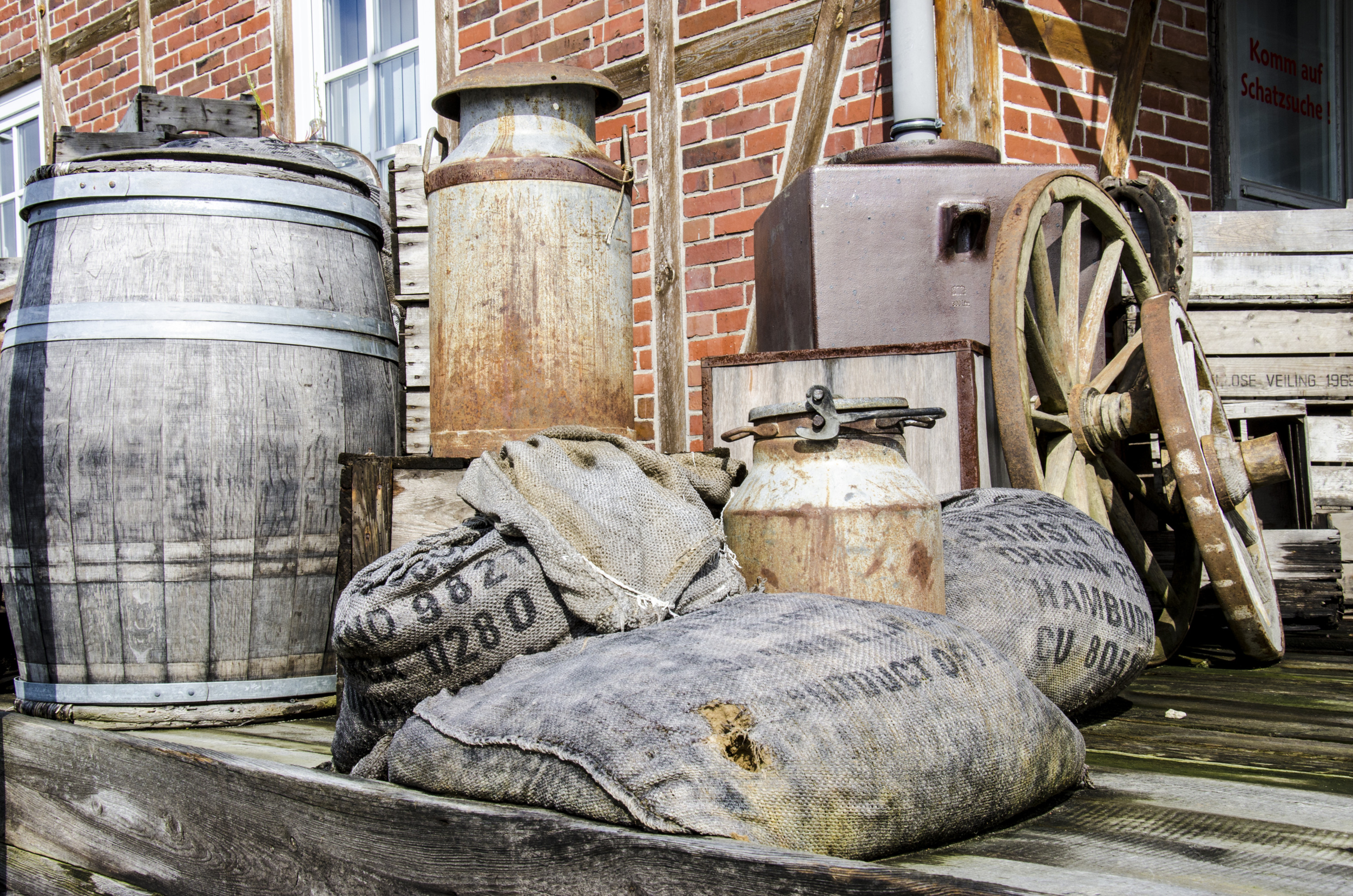 canstockphoto14476380.jpg