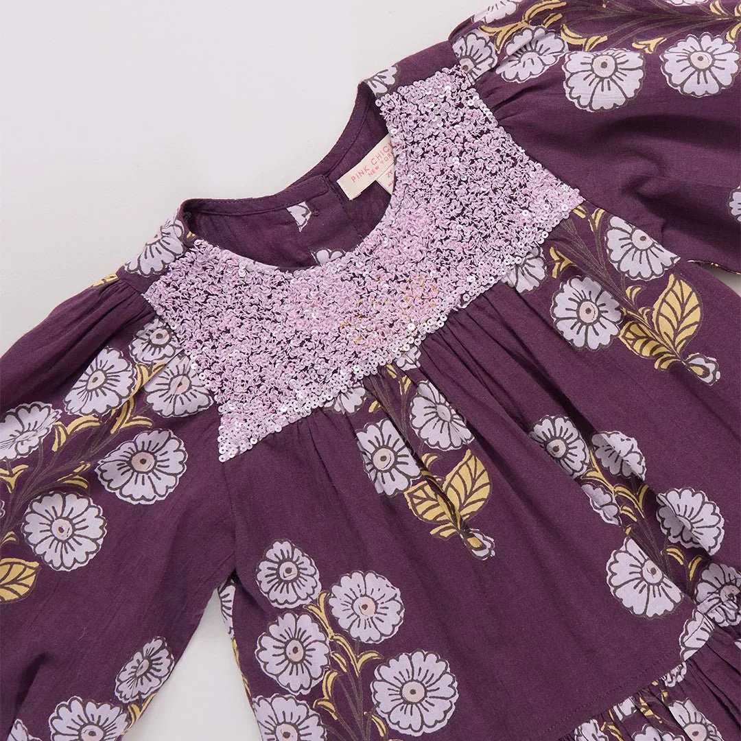 Fall2_2025_PinkChicken_05311.jpg.webp