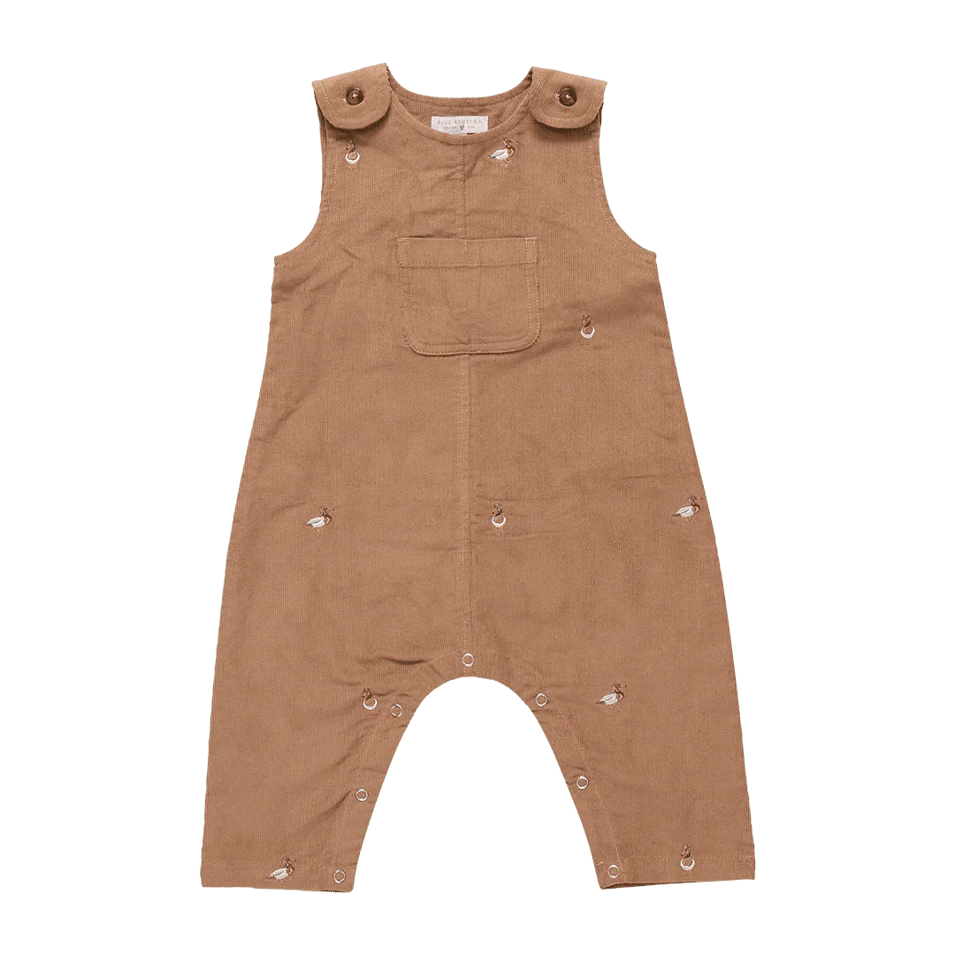 FALL25_PinkChicken_03630_0fa0a588-7676-4433-b355-290f511433db.png.webp
