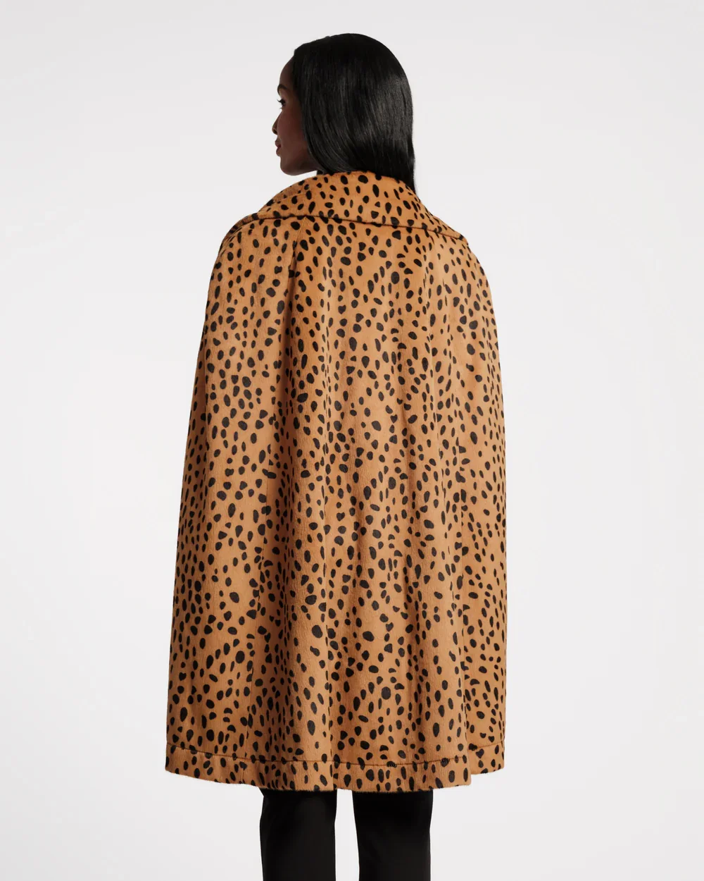 NICO_PONCHO_03.jpg.webp