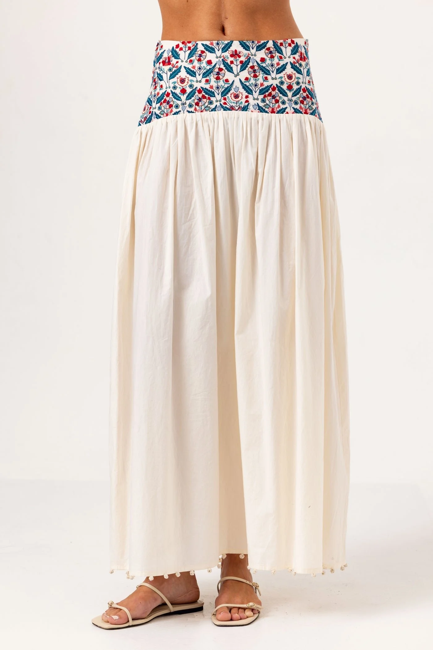 Cotton-Embroidery-Gwen-Skirt-white.jpg