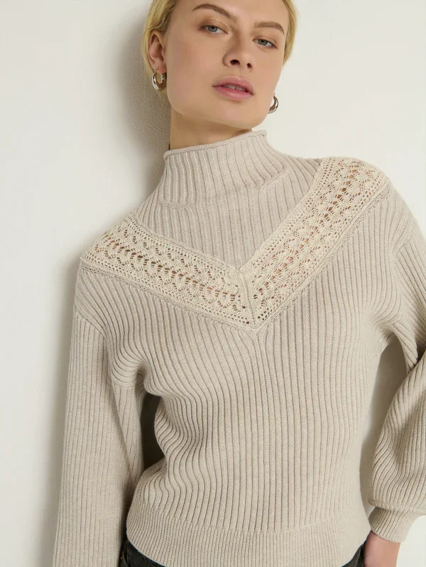 CASSANDRA_PULLOVER-91116SCH_HOML_3_600x.jpg.webp