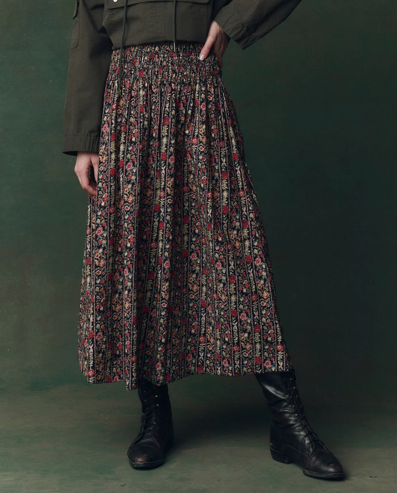 THE-GREAT-LOOK-1-THE-CANARY-SKIRT-GARLAND-PRINT-THE-UTILITY-PULLOVER-DUSTY-MOSS_-16502_1296x.jpg.webp