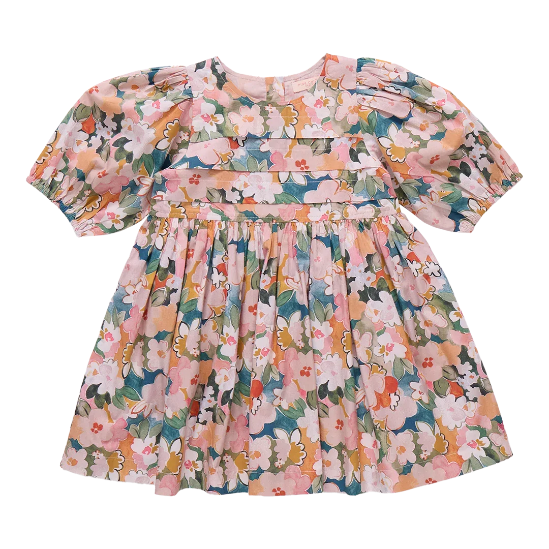 FALL25_PinkChicken_03354.png.webp