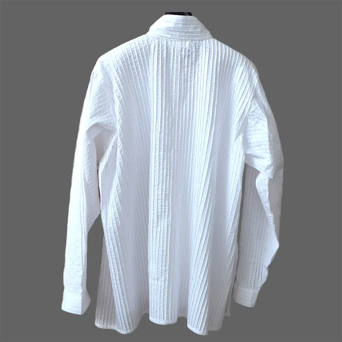 969969-4web.jpg