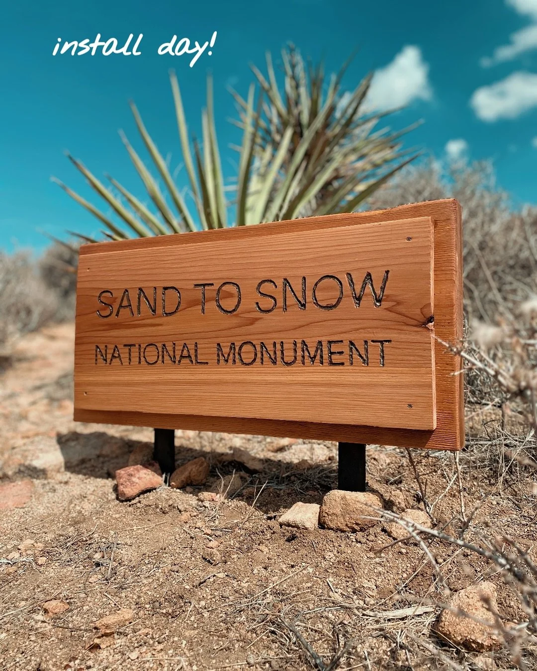 Install day for the trail signage and markers to compliment the laser cut maps! We went analog in our process with these to emulate the National Park signage which served as an inspiration for these rustic trail signs 🌵 🪧 

#customfabrication #happ