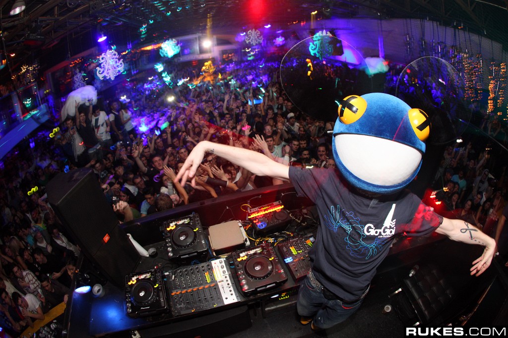 Photo by Rukes.com