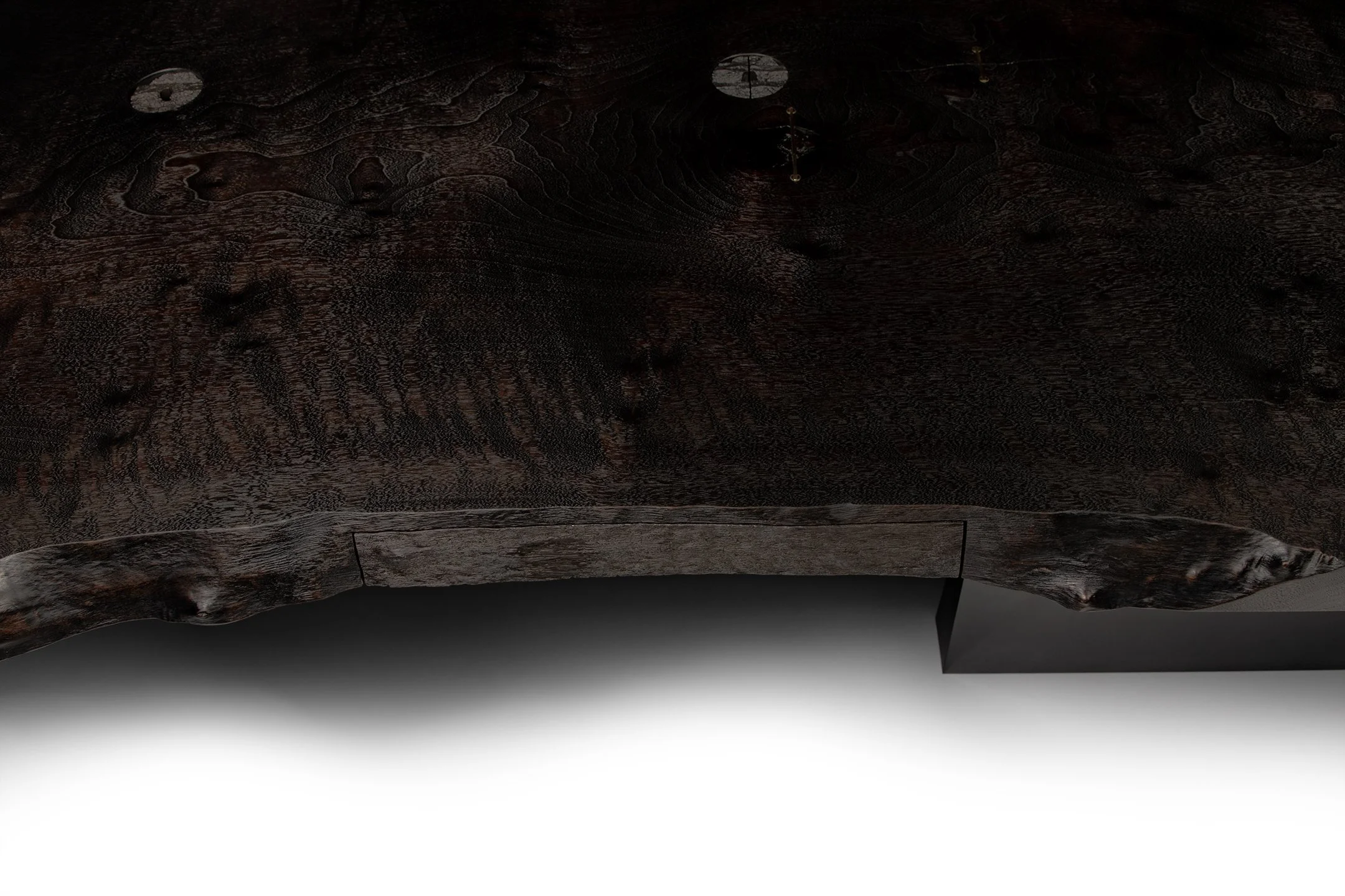 Shear_Desk_Front_Drawer_Closed_LR.jpg