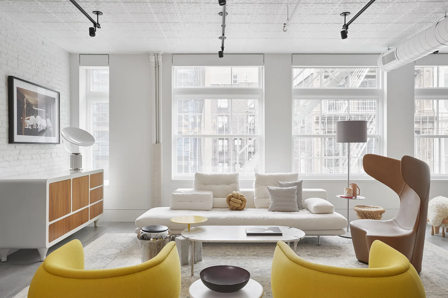 Â©ghislaine_vinas_soho loft_0226_living3.jpg