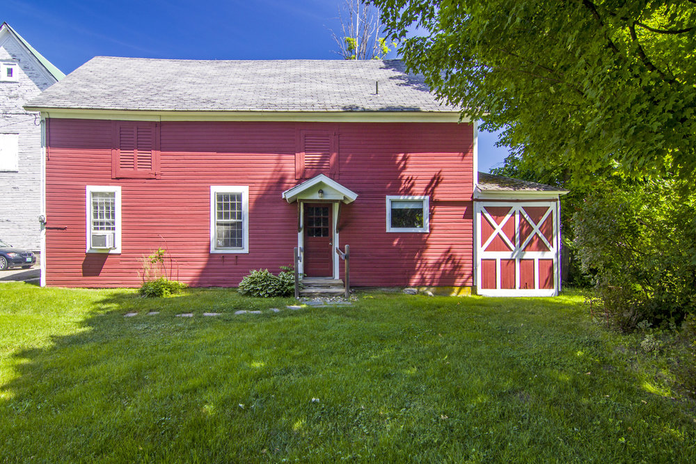  Carriage House - make it what you will! 