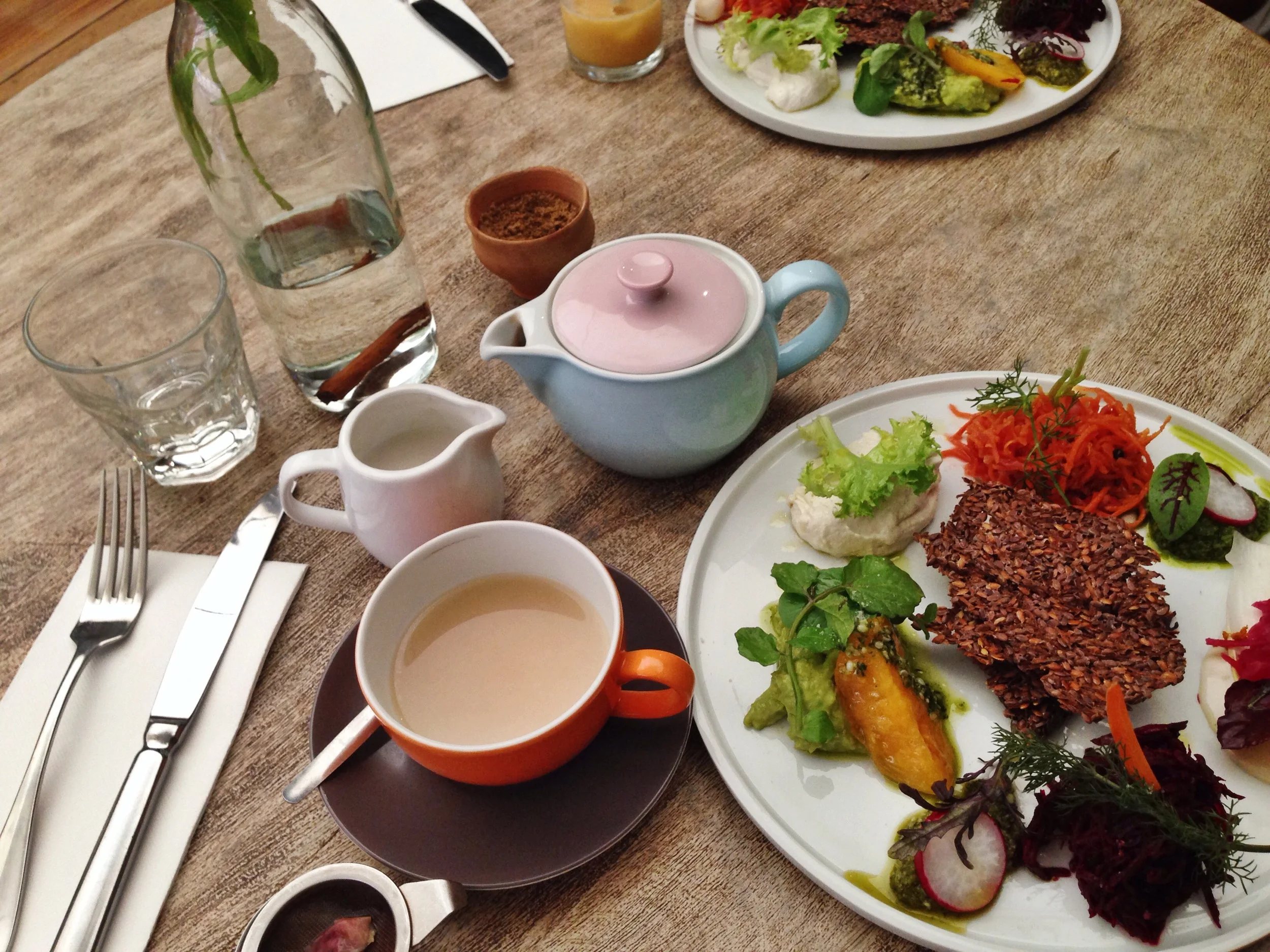 Perfect Circle Salad at Egg of the Universe