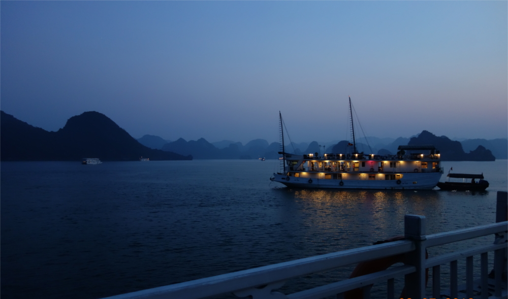     A night's stay on aboat is a must in Ha Long Bay.  