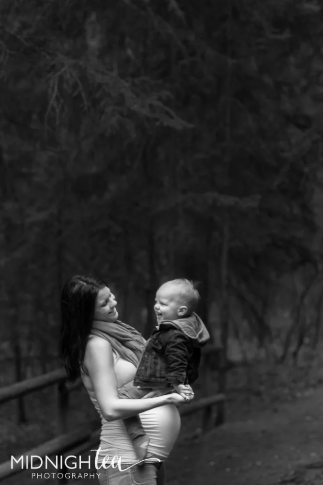 Corie_Maternity_Share-33.jpg