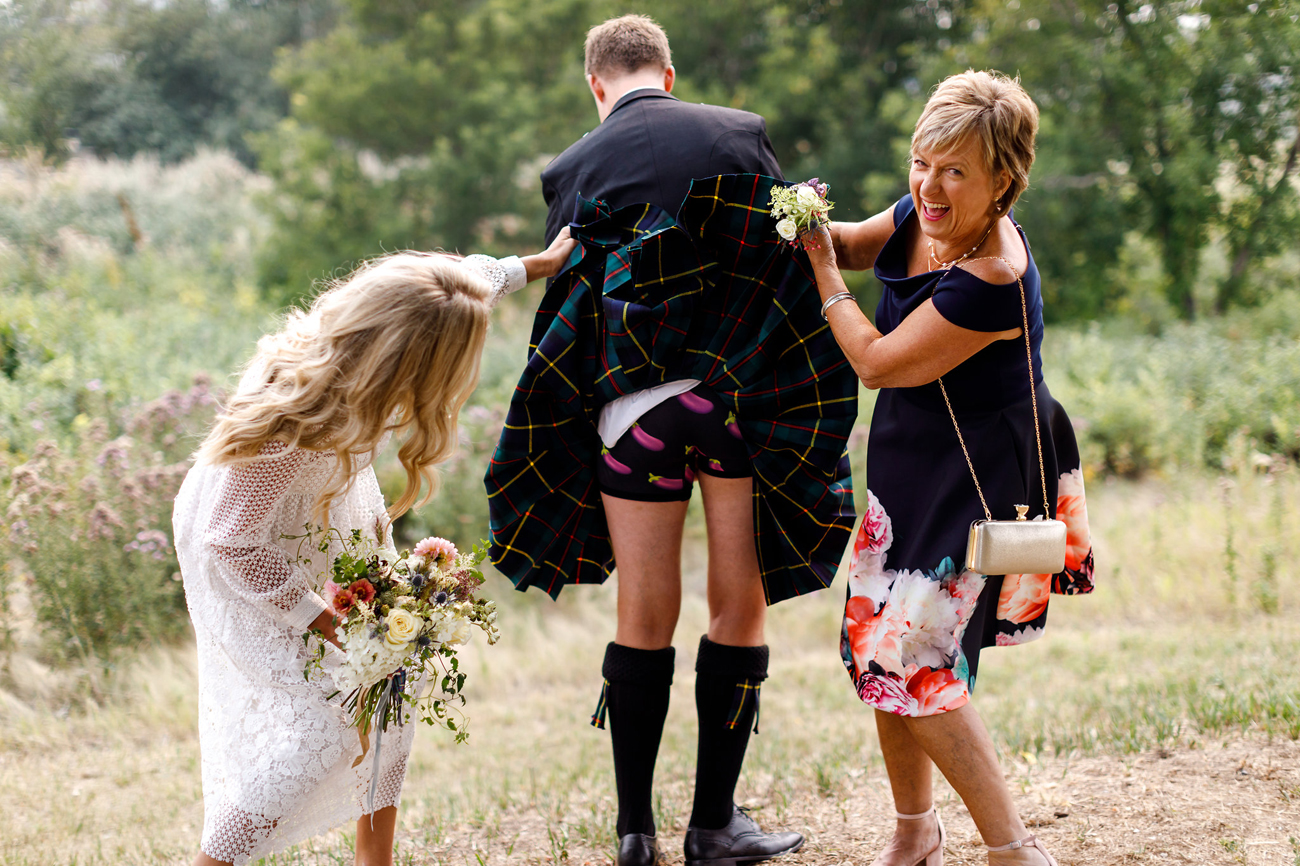 051-calgary-wedding-photographers.jpg