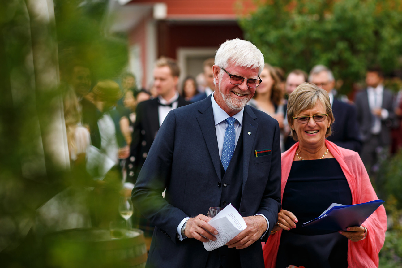 106-calgary-wedding-photographers.jpg