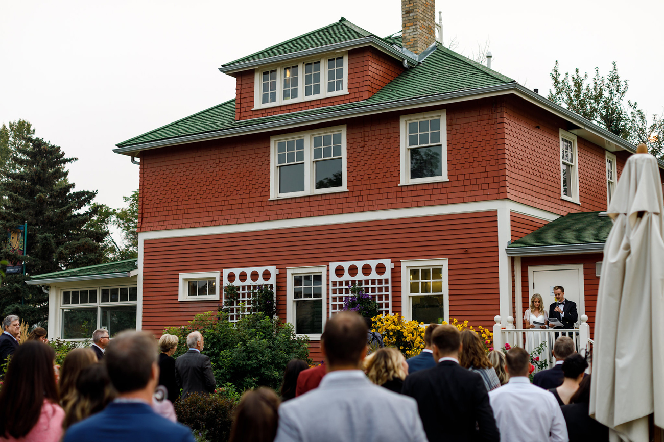 114-calgary-wedding-photographers.jpg