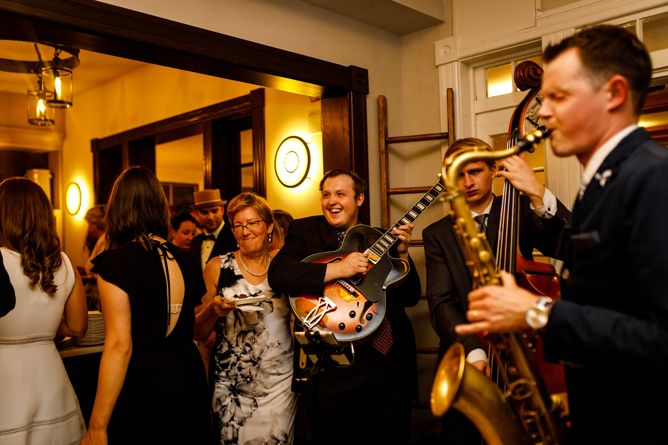 122-calgary-wedding-photographers.jpg