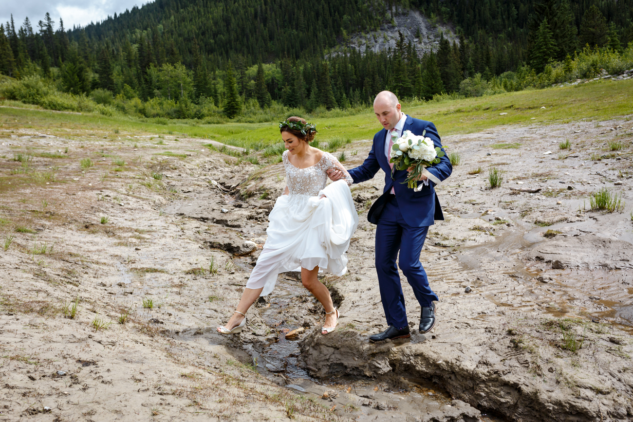 050-calgary-wedding-photographers.jpg