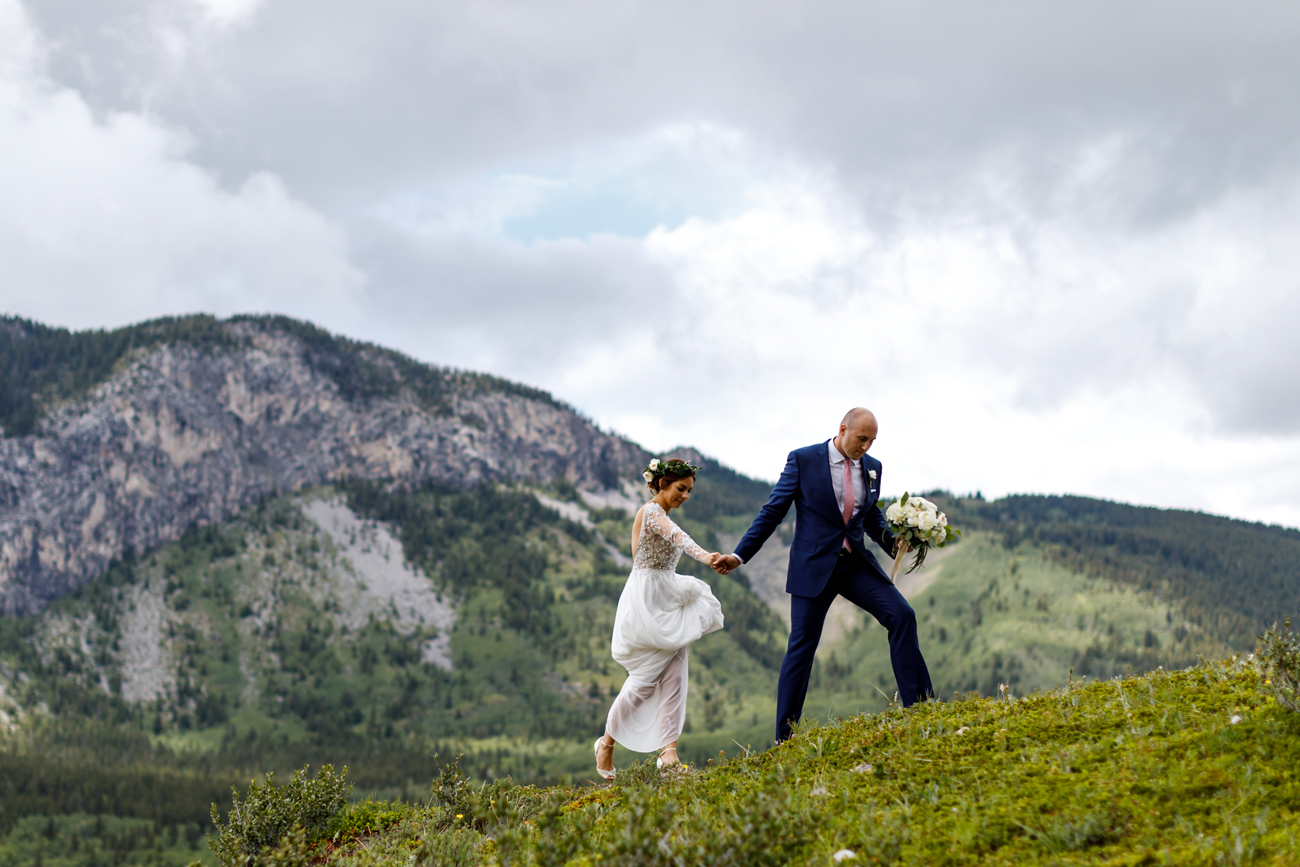 054-calgary-wedding-photographers.jpg