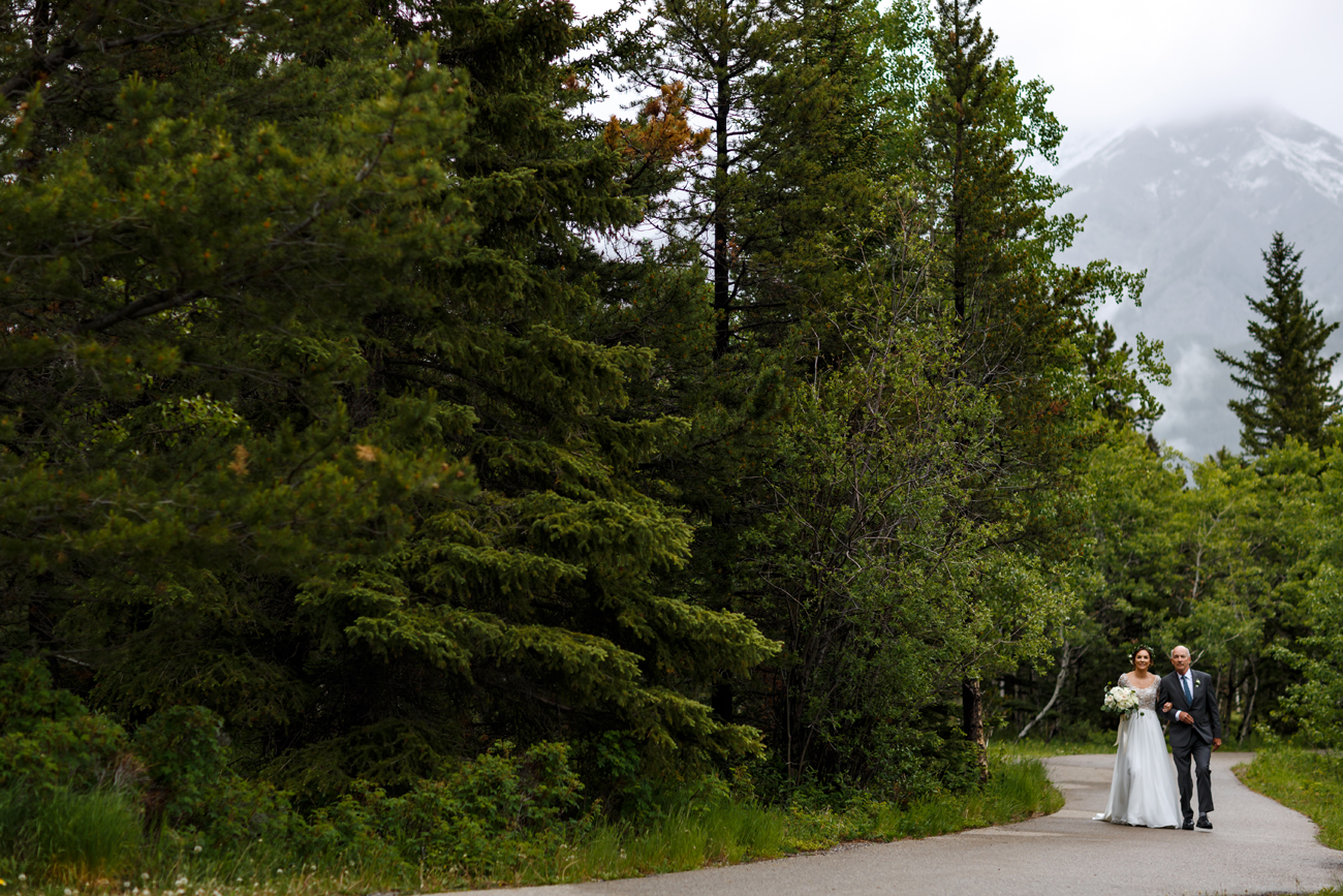 061-calgary-wedding-photographers.jpg