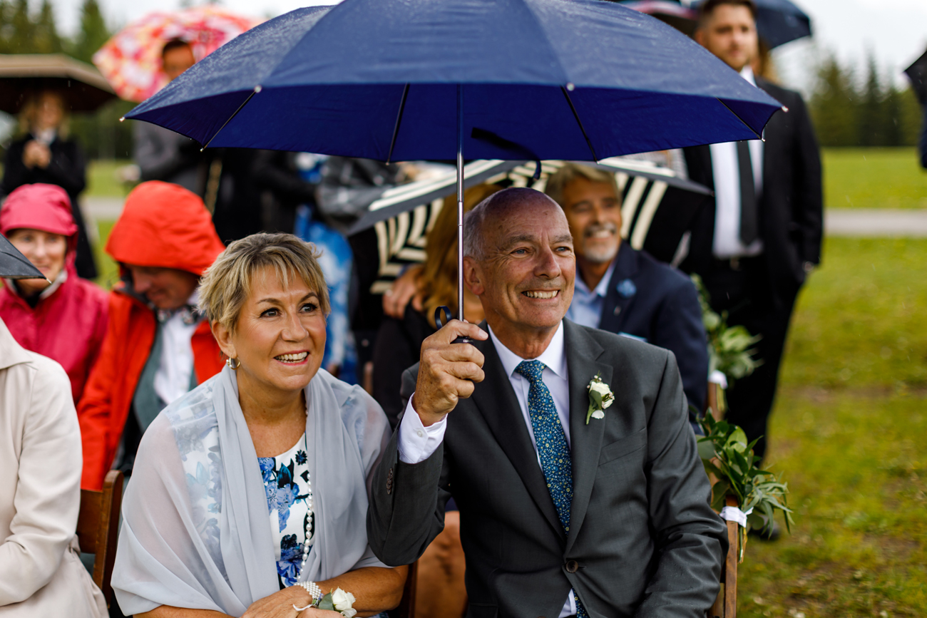 067-calgary-wedding-photographers.jpg