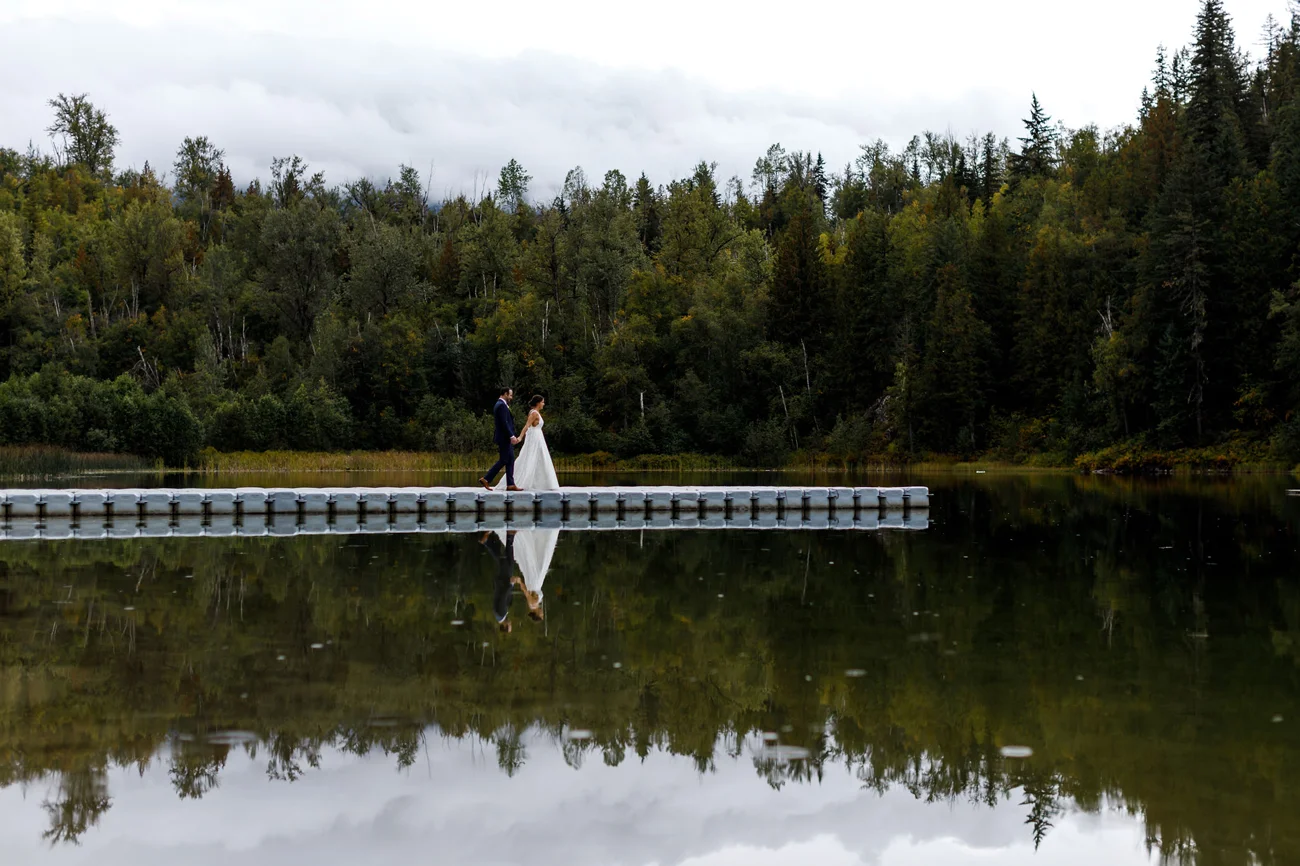 088-revelstoke-wedding-photographer.jpg