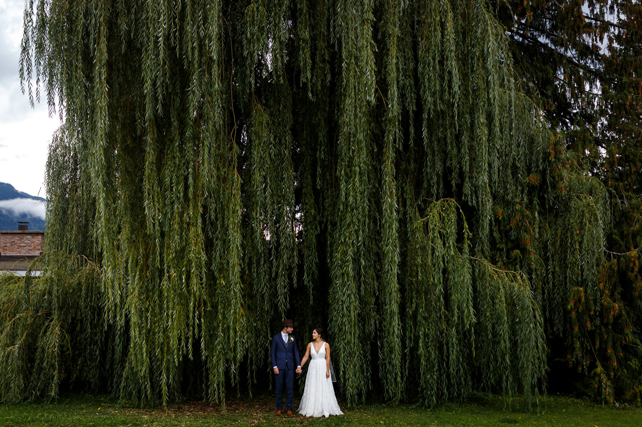 107-revelstoke-wedding-photographer.jpg