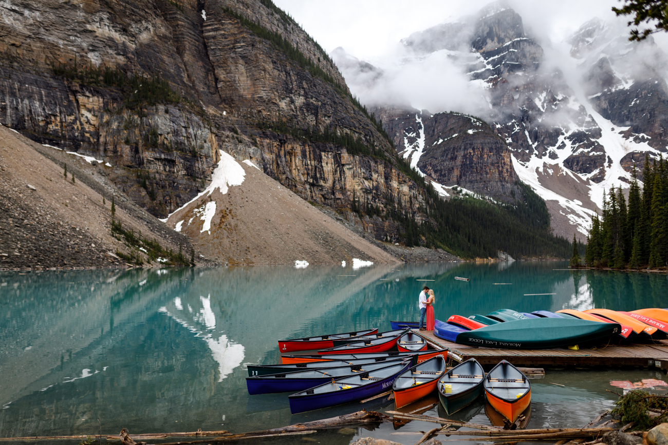 045-moraine-lake-wedding-photographers.jpg