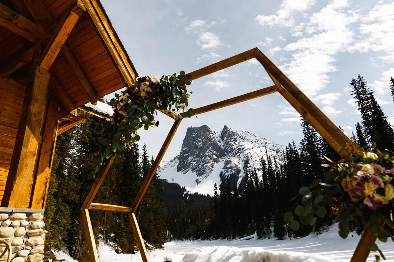 463-kendalandkevinphotographygettingready.jpg