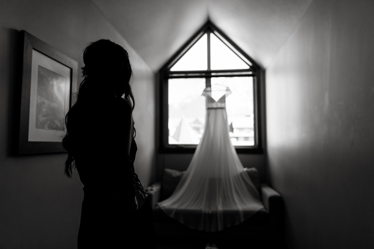 512-kendalandkevinphotographygettingready.jpg