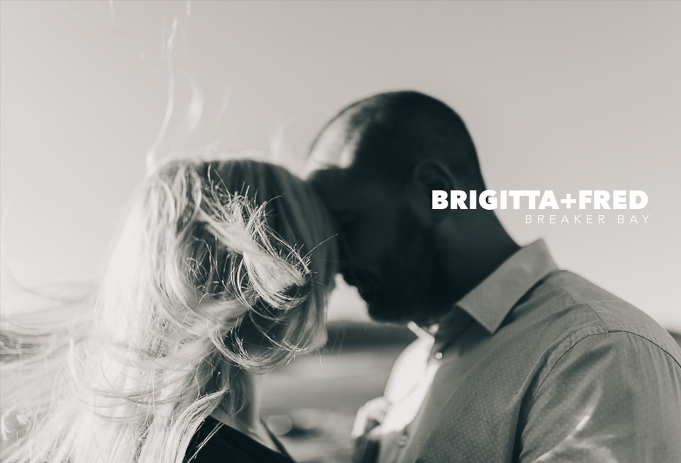 Early morning engagement shoot with Brigitta + Fred down in Breaker Bay. 