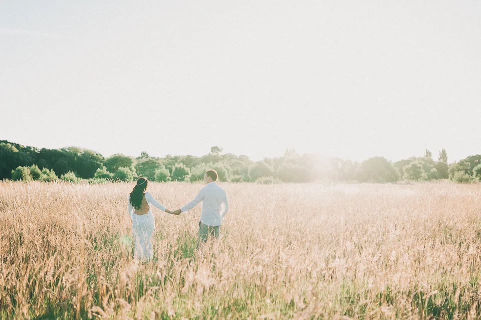 Tihana + Kieran chasing the last of the 2016 light