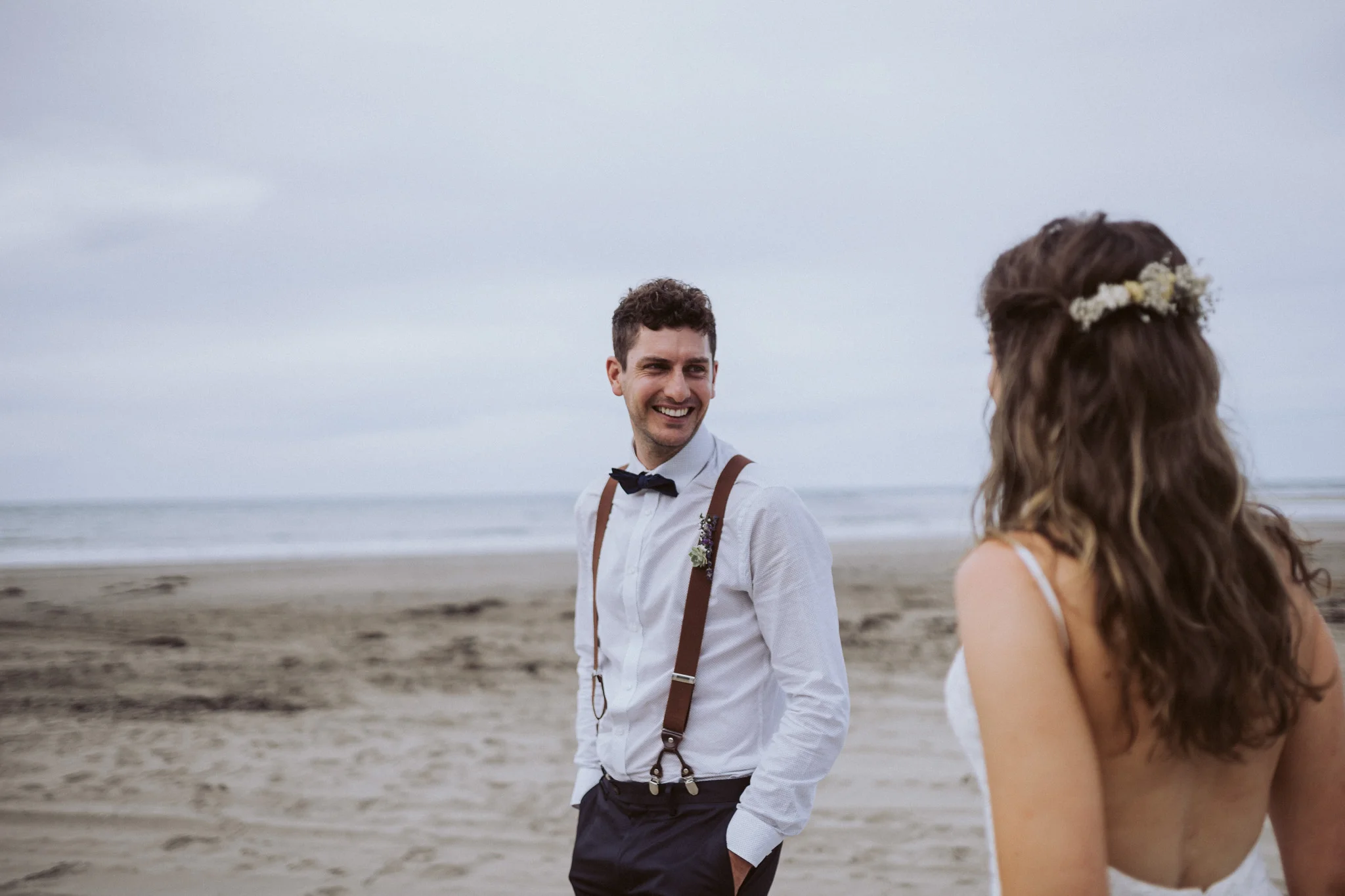  Cliff top elopement 