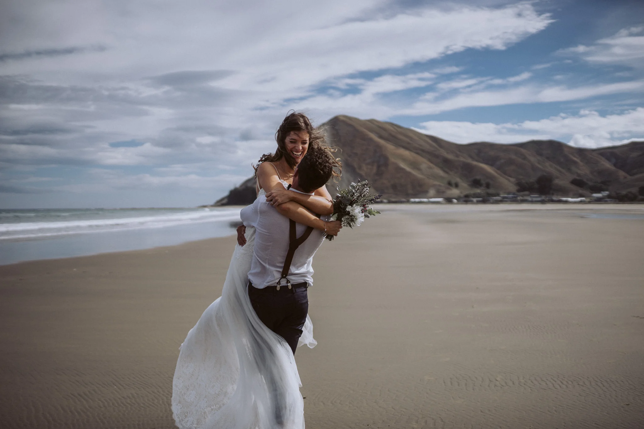  Cliff top elopement 