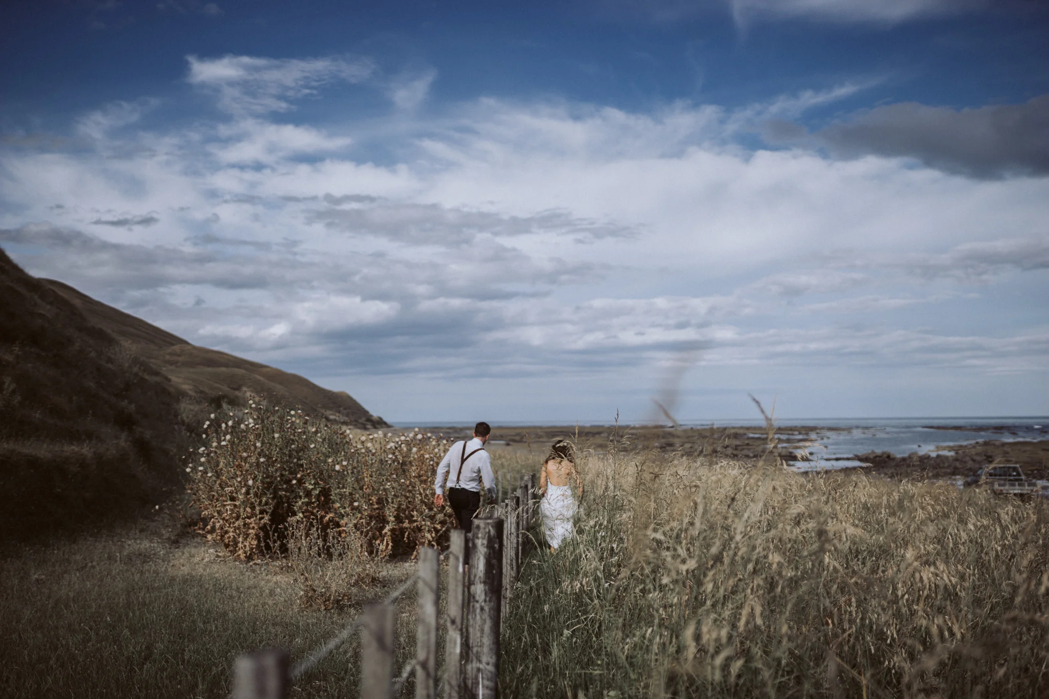  Cliff top elopement 