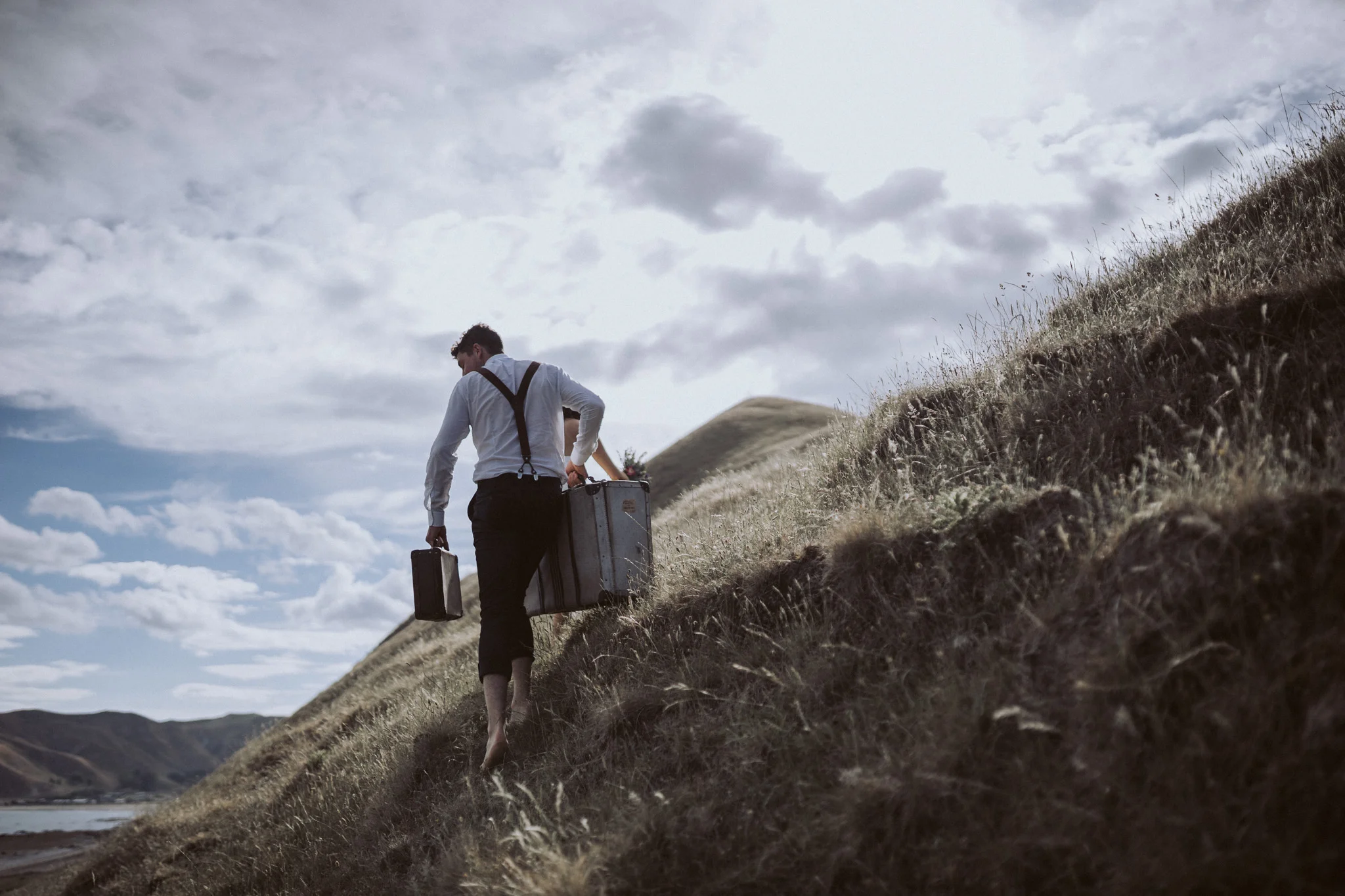  Cliff top elopement 
