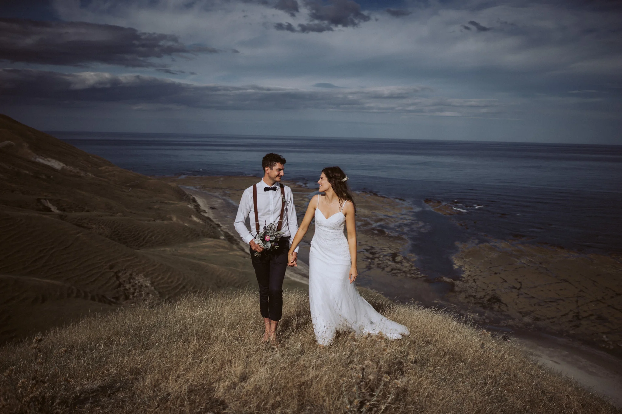  Cliff top elopement 