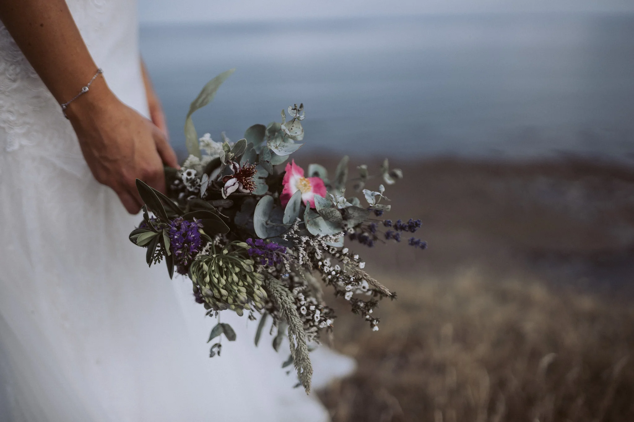  Cliff top elopement 