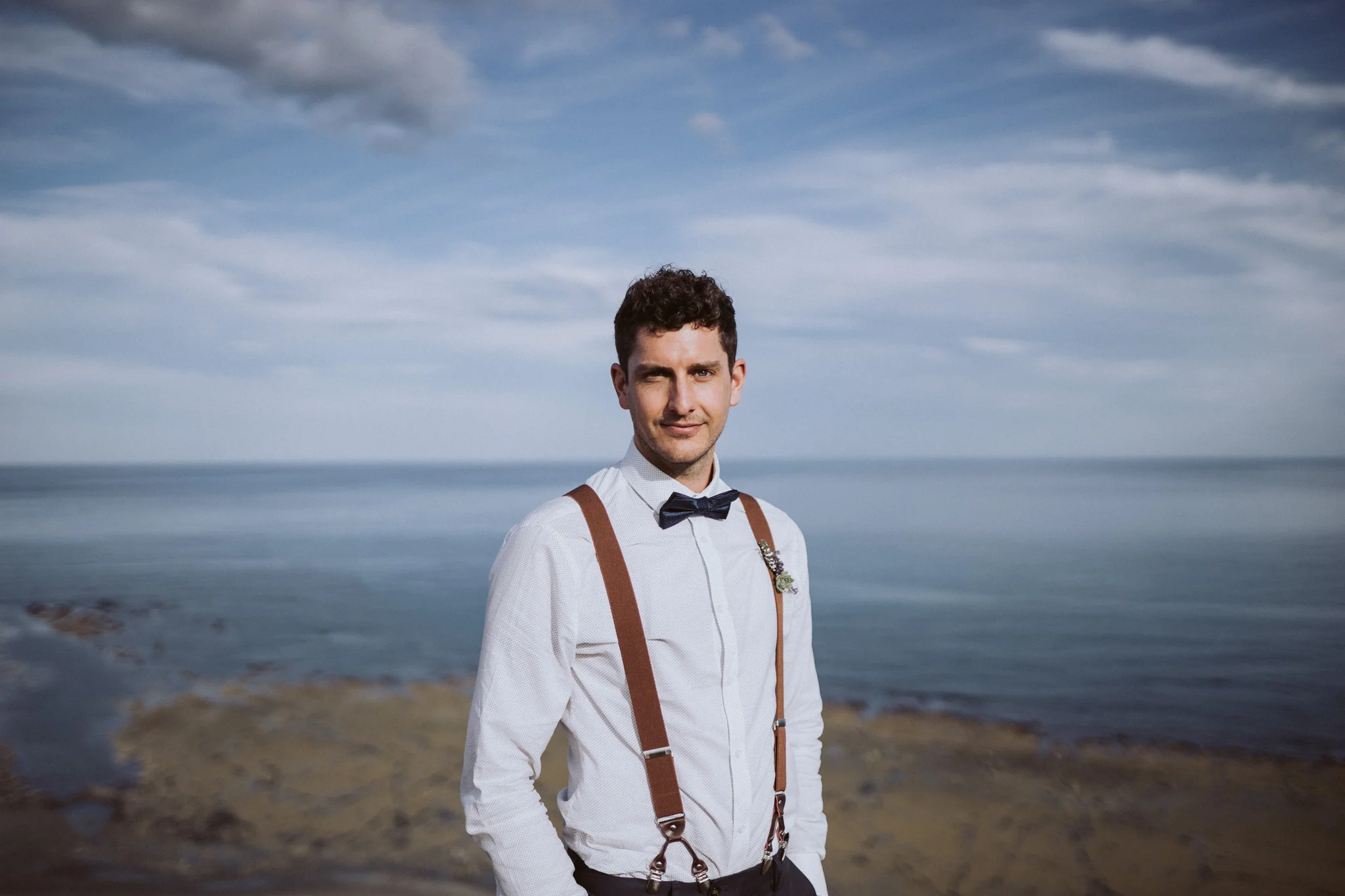  Cliff top elopement 