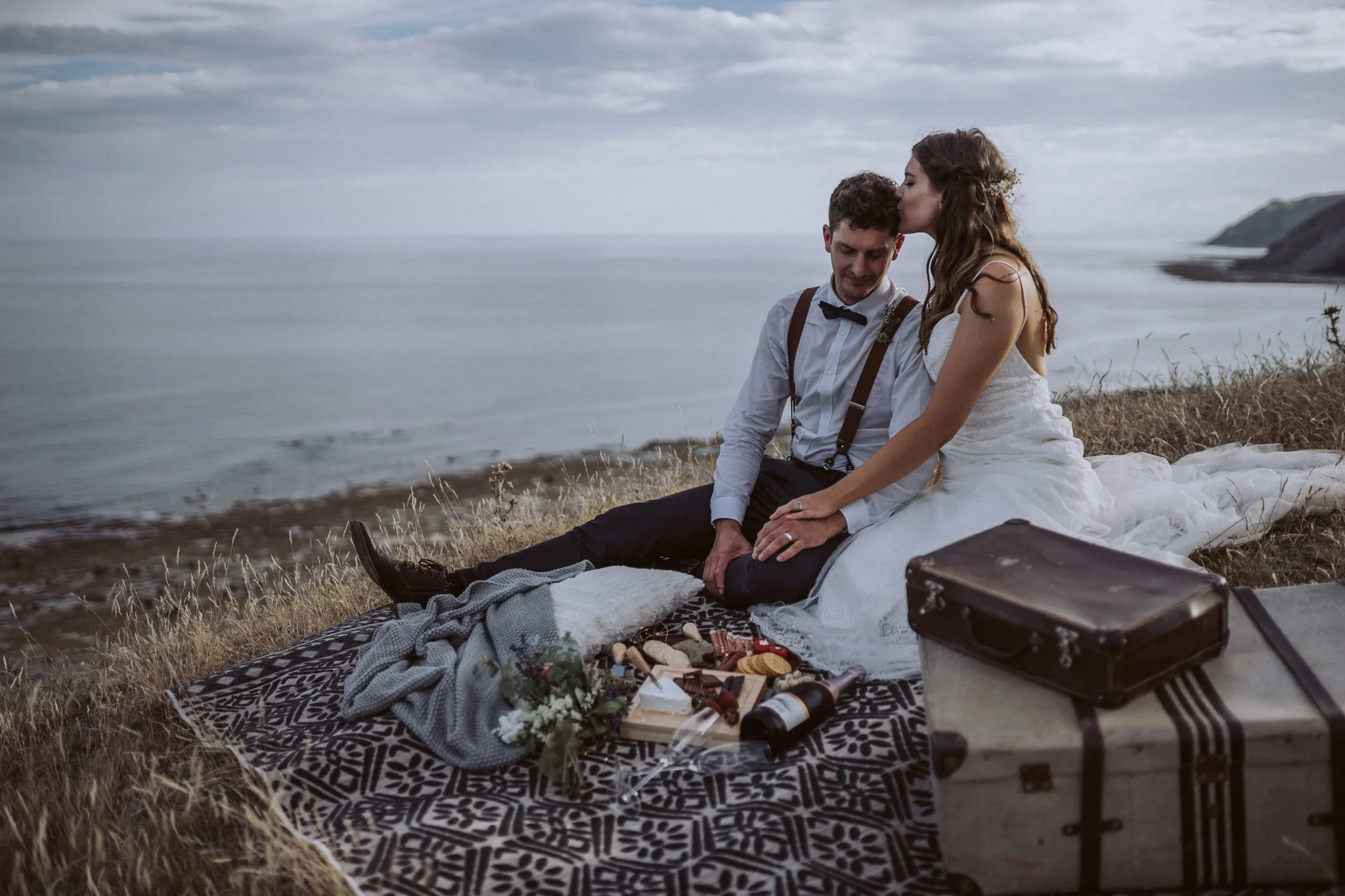  Cliff top elopement 