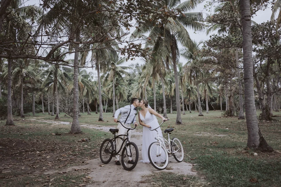 Lou + Win's wedding on Malolo Island, Fiji