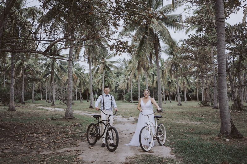 Lou + Win's wedding on Malolo Island, Fiji