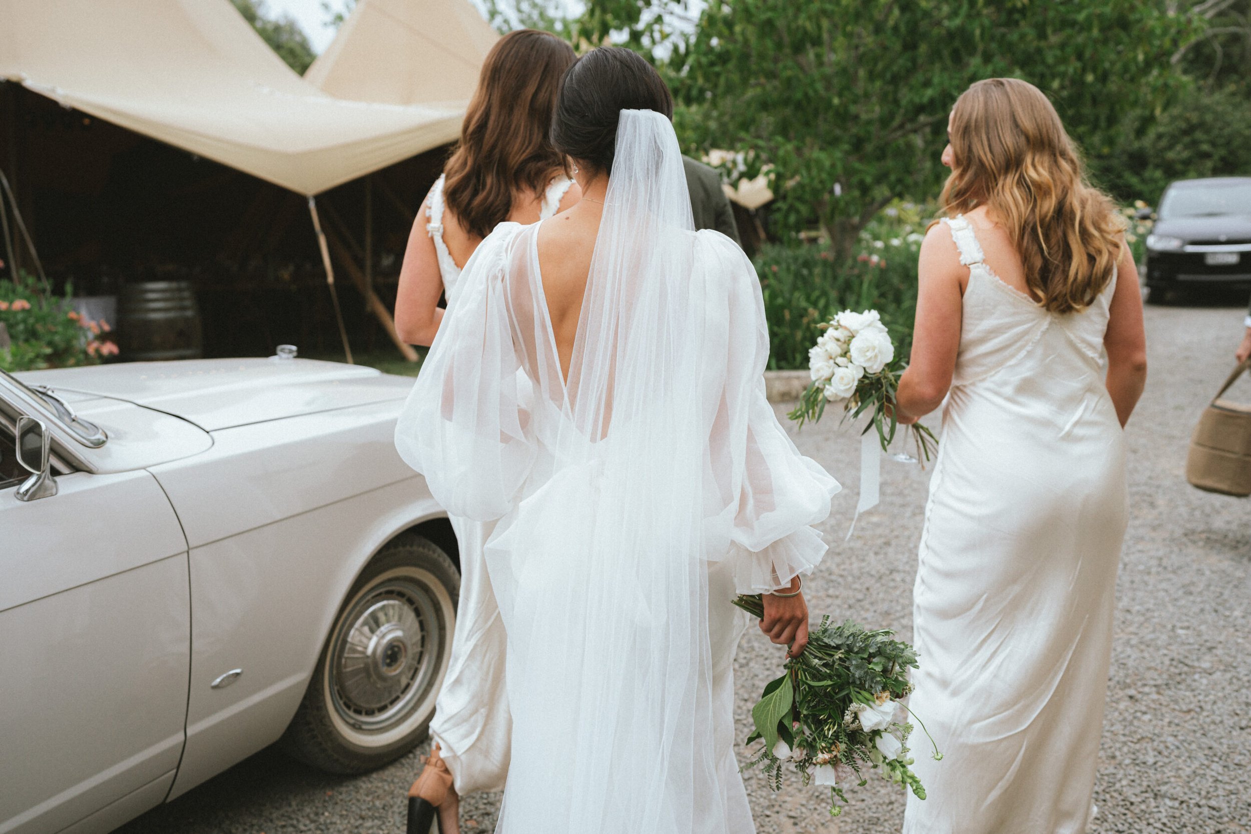 Ainsley &amp; Willie’s wedding featured on Slay My Day